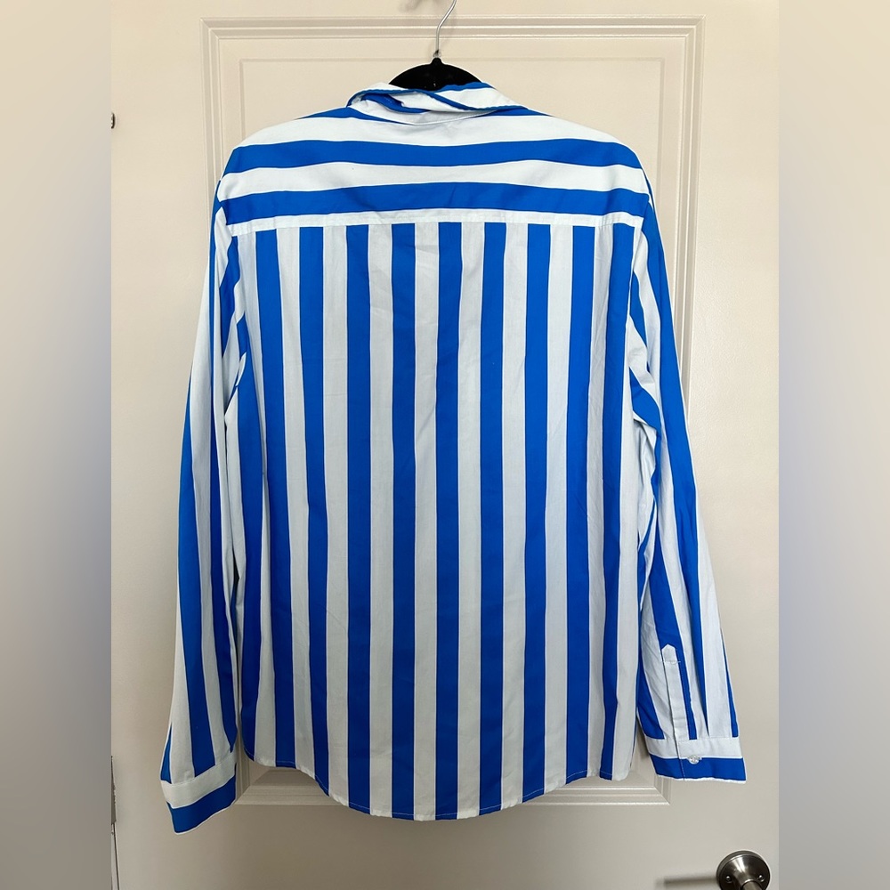 Forever 21 Men Large Embroidered Popcorn Shirt